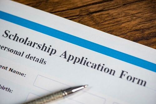 Finances Top 7 scholarships to study in Canada for international students